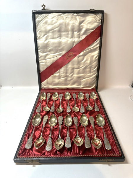 Boxed Set 18 Coffee Spoons. German 800/1000 Silver. Gold Wash. E. Deppe Berlin