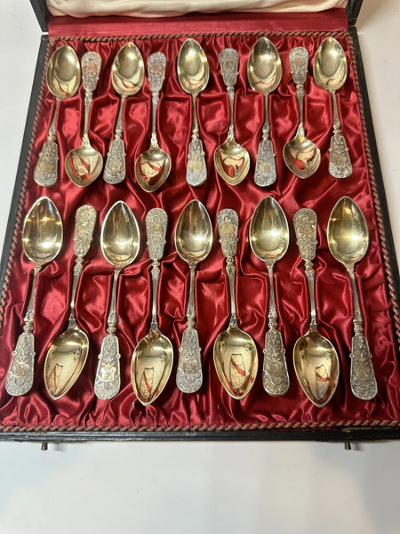 Boxed Set 18 Coffee Spoons. German 800/1000 Silver. Gold Wash. E. Deppe Berlin