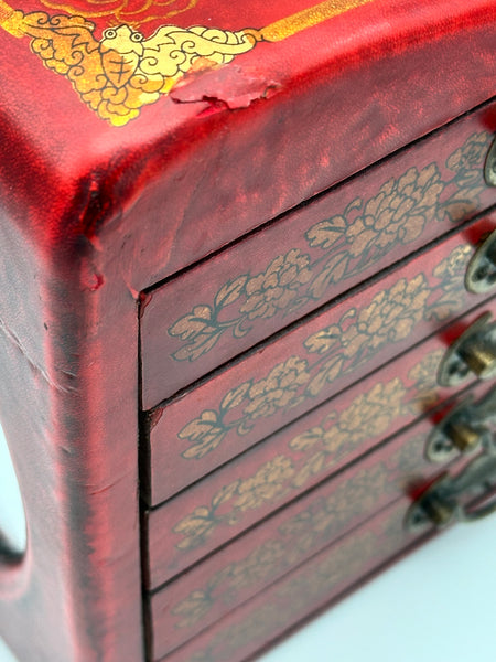 Chinese Mahjong Set Red and Gold Lacquer Box Complete 144 Tiles. Early 20th C